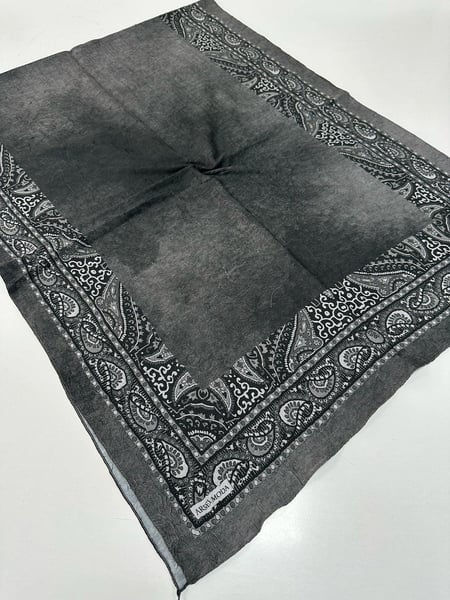 Hira Şal, Eşarp ve Aksesuarı