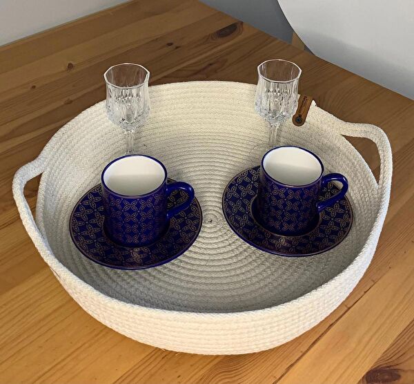 tinyumaq Sepet, Kutu