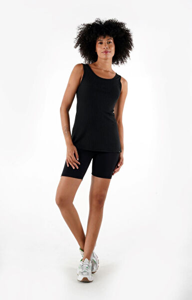 Alexander Gardi Kadın Atlet, Body