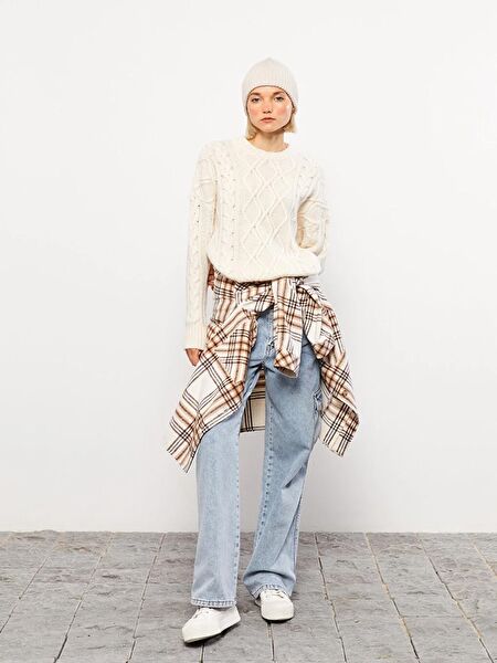 LC Waikiki Kadın Triko, Kazak