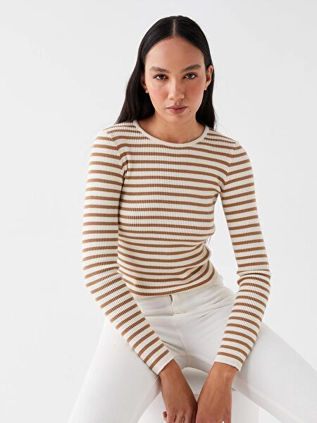 LC Waikiki Kadın Triko, Kazak