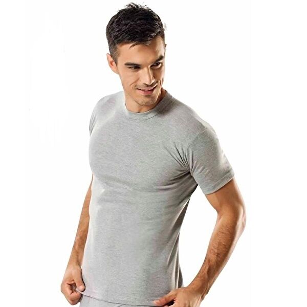 Tutku Erkek Atlet, Fanila