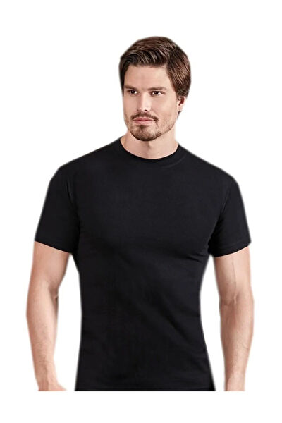 Tutku Erkek Atlet, Fanila