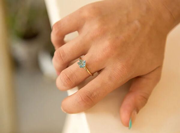 Safir Mücevher Altın Yüzük