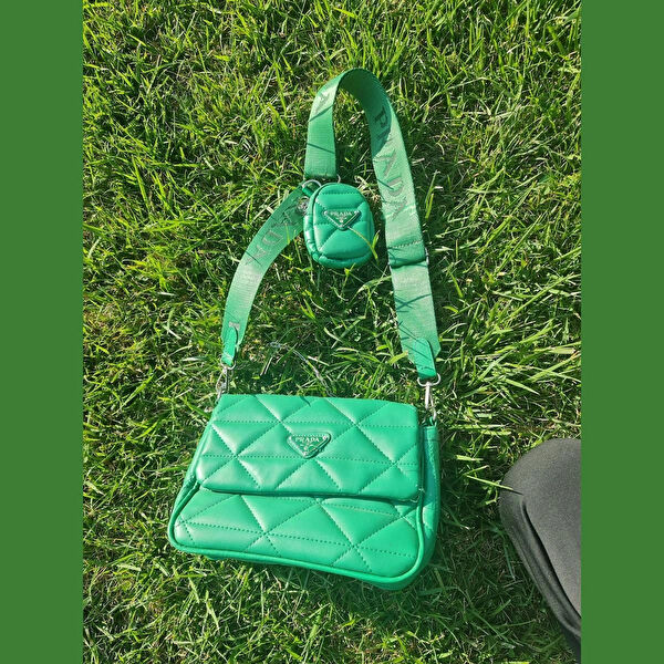 Prada Kadın El Çantası