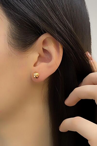 Zümrüt Sarraf Altın Küpe