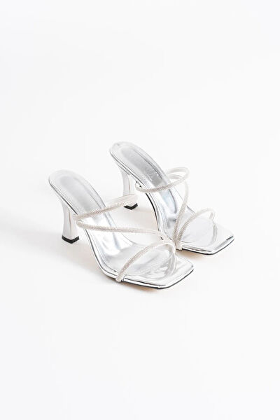 Zerenyus Kadın Terlik