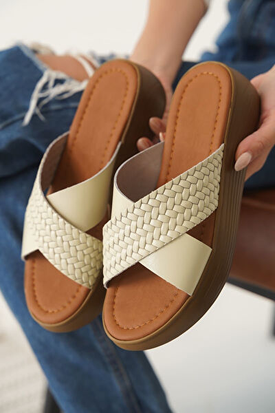 Zerenyus Kadın Terlik