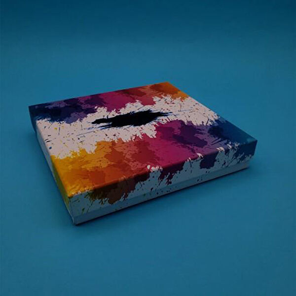 By Nevser Sepet, Kutu