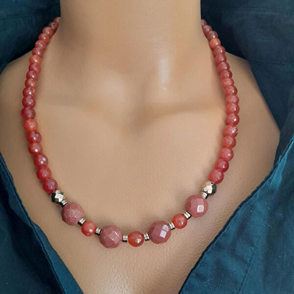 Sem Natural Stone Kolye