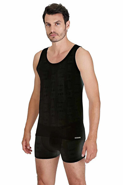 Kom Erkek Atlet, Body