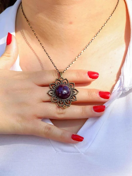 Esha Store Kolye