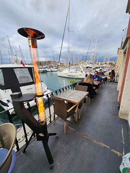 UMAYSTEEL Katı Yakıt Sobası