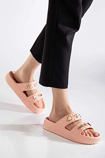 Genetti Kadın Terlik