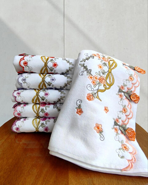 Gonca El, Yüz, Saç Havlusu