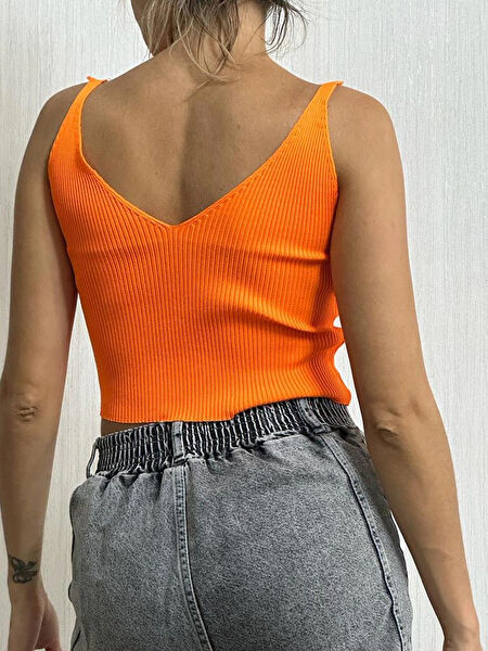 İvita Kadın Atlet, Body