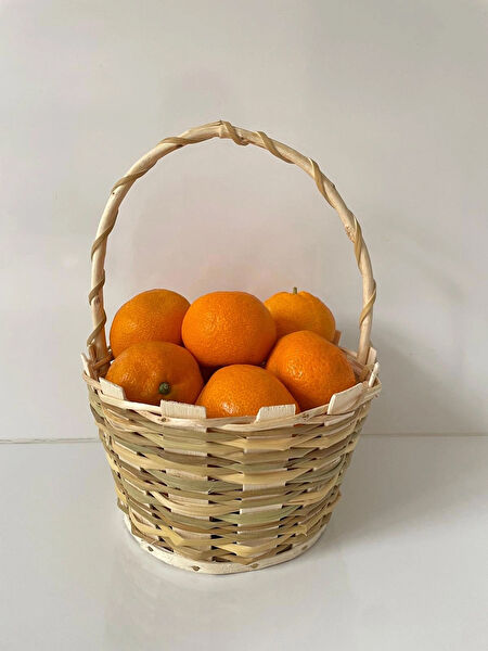 Beyaz atolyem Sepet, Kutu