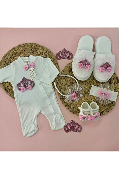 Misse Yenidoğan Hastane Çıkışı