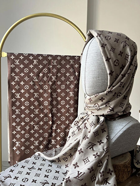 a Şal, Eşarp ve Aksesuarı