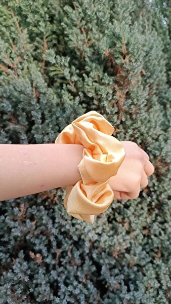 Çiğdem Tuhafiye Kadın Saç Tokaları ve Yüzükleri