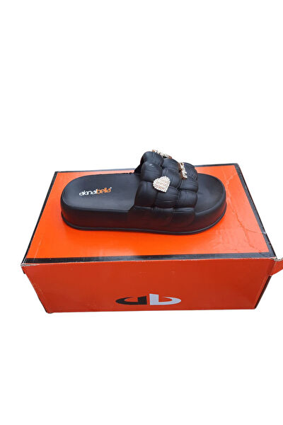 Akinal Bella Kadın Terlik