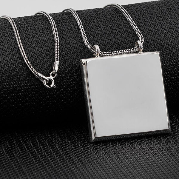 Takıhan Kolye, Zincir, Künye