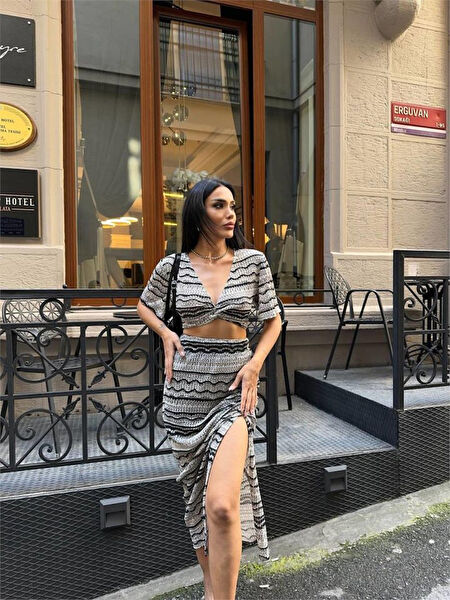 leyla sanat sanata bir bakış açısı Kadın Etek