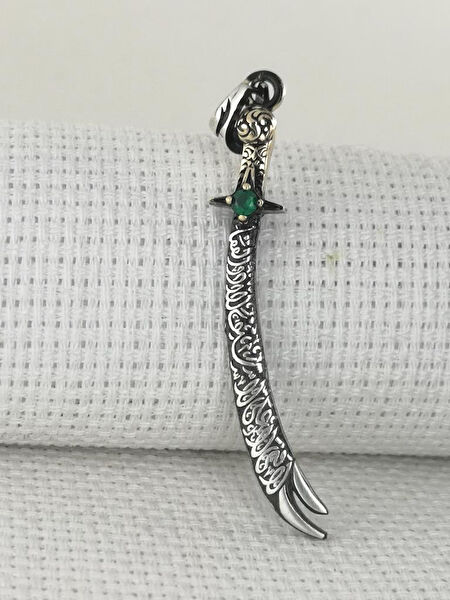 Takıhan Kolye, Zincir, Künye