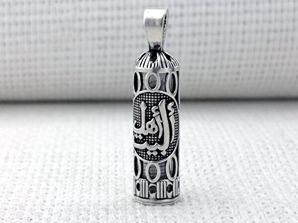 Takıhan Kolye, Zincir, Künye