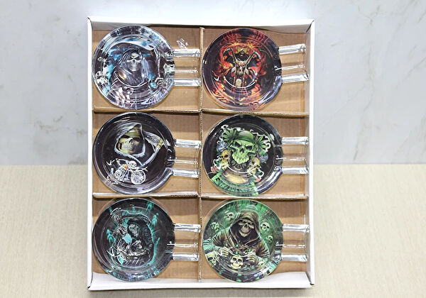 HERŞEYBURDAMODA Kül Tablaları