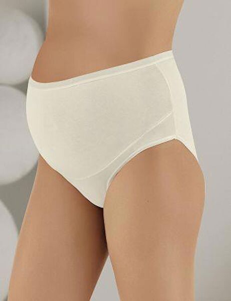 Şahinler Hamile Külot