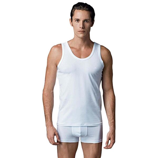 EROS Erkek Atlet, Fanila