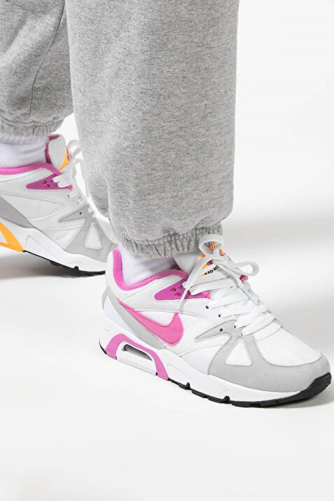 Nike zoom structure triax 2025