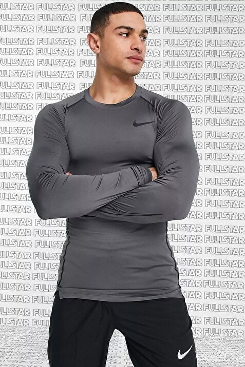 Tight fit sweatshirt outlet