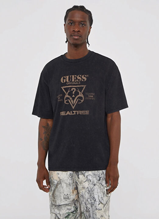 Guess Siyah Erkek T Shirt M4YI01KBXG1JTMU GO REALTREE LOGO TE Fiyatlar ve Modelleri Pazarama