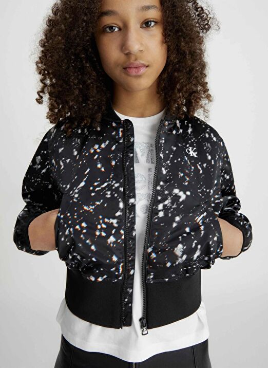 Calvin Klein Siyah K z Cocuk Ceket CRYSTAL AOP SATIN BOMBER Fiyatlar ve Modelleri Pazarama